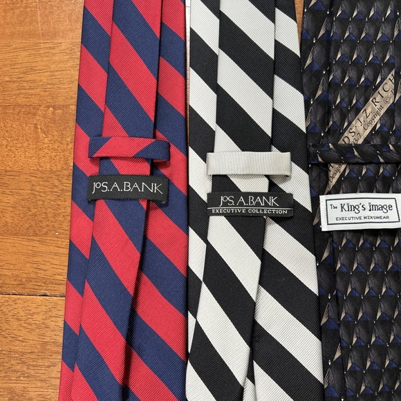 Lot Of 8 Ties Men's Neck Ties 100% Silk Roberto Villini Deansgate Jos A Bank - Picture 2 of 10
